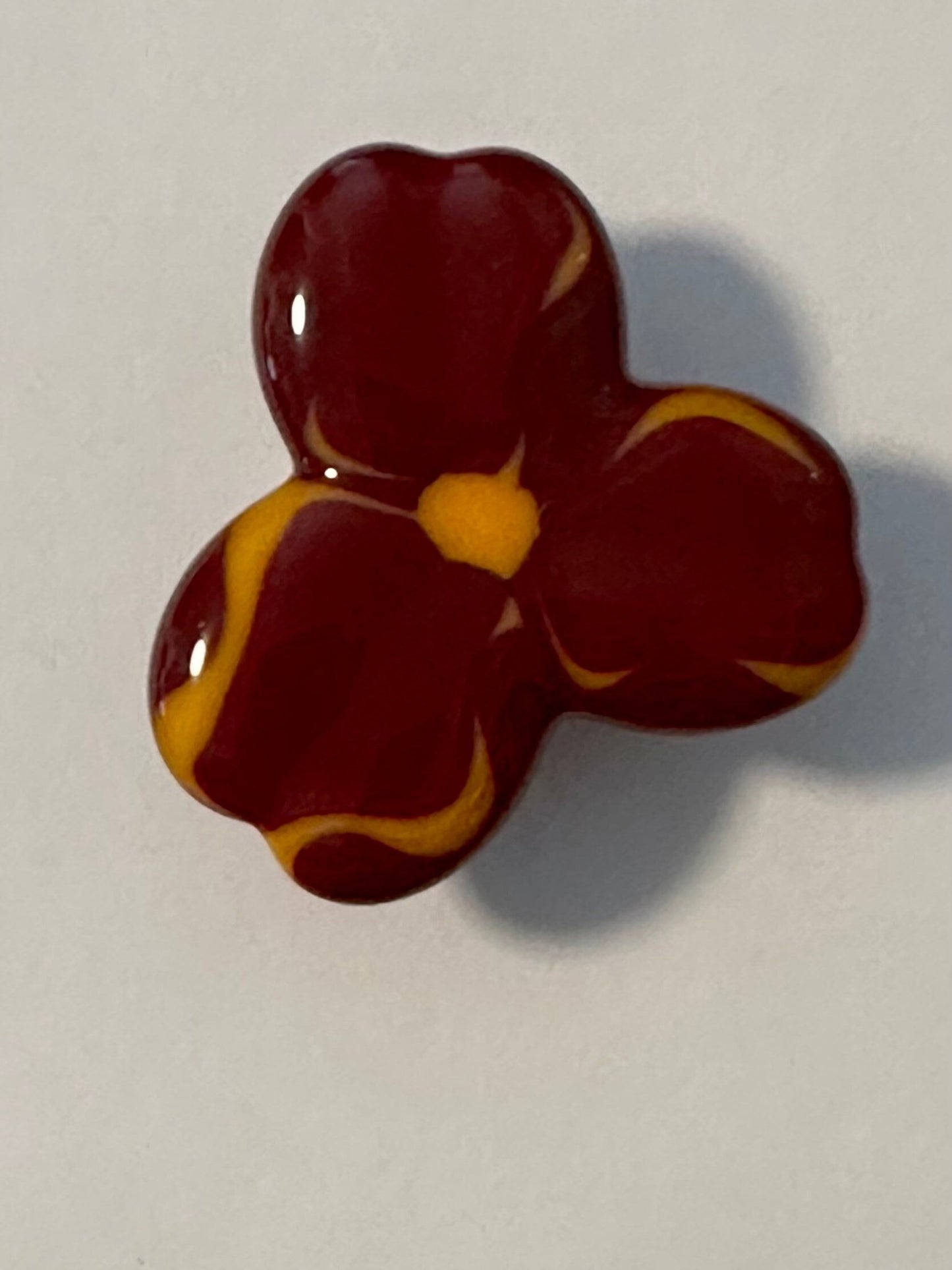 Burgundy Trillium Flower - Custom Glass Cabinet Hardware - Ann Ivory Studios