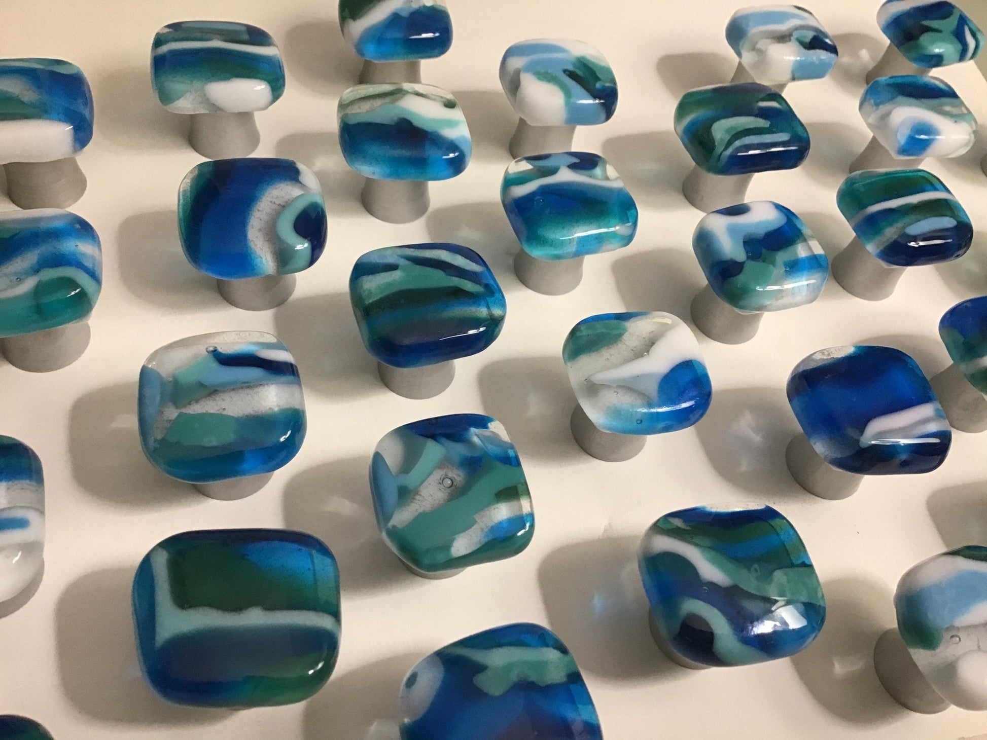 Seascapes Small - Custom Glass Knob - Ann Ivory Studios