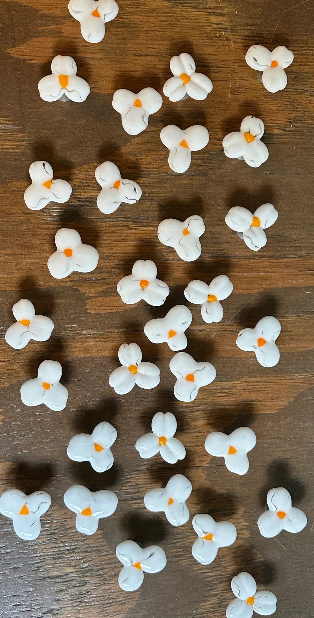 White Trillium Wildflower - Custom Glass Cabinet Knobs - Ann Ivory Studios